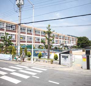 웅천초등학교